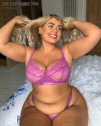 Izzy-Nicholls-Sexy-TheFappening.Pro-15.jpg