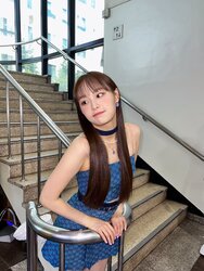 Chuu.full.306410.jpg