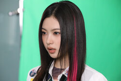 536c591835f7924c.jpg
