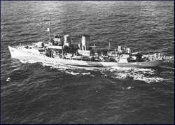 HMCS_Oakville_K178_CN-6040.jpg