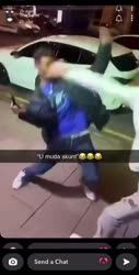 neekeri puukottaa britti.mp4
