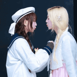 1fe9654b4497e4eb.gif