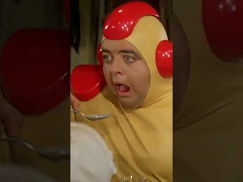 La Soupe aux choux 1981 ‧ Comédie.